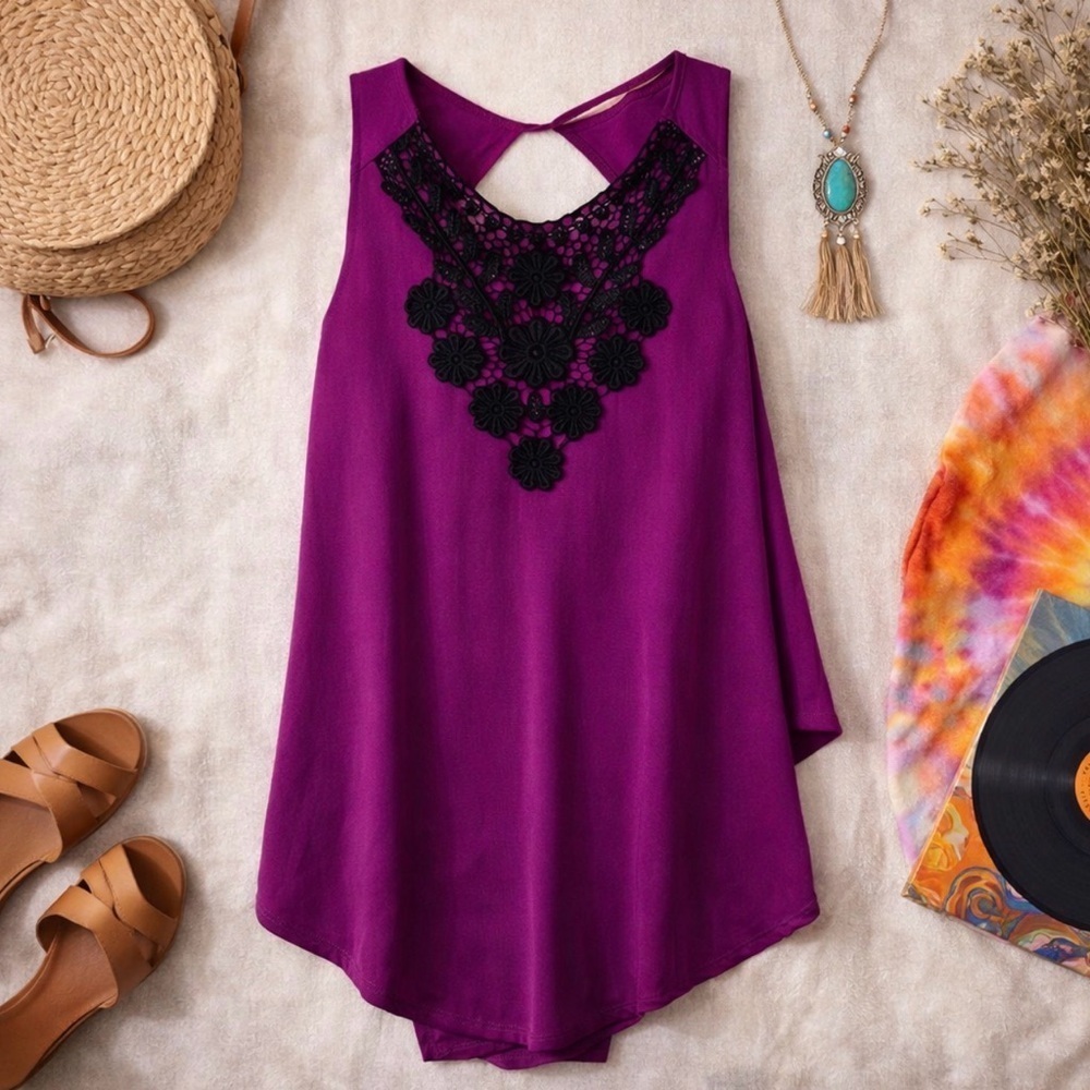 Marilyn Monroe Women Sleeveless Purple Black Crochet Floral Cross-back Top Small